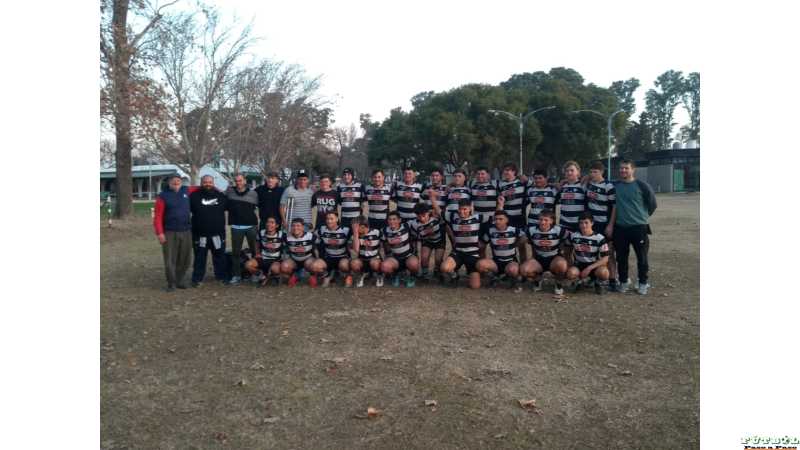 Rugby: en M19 Alma Juniors venció a CRAR en Rafaela